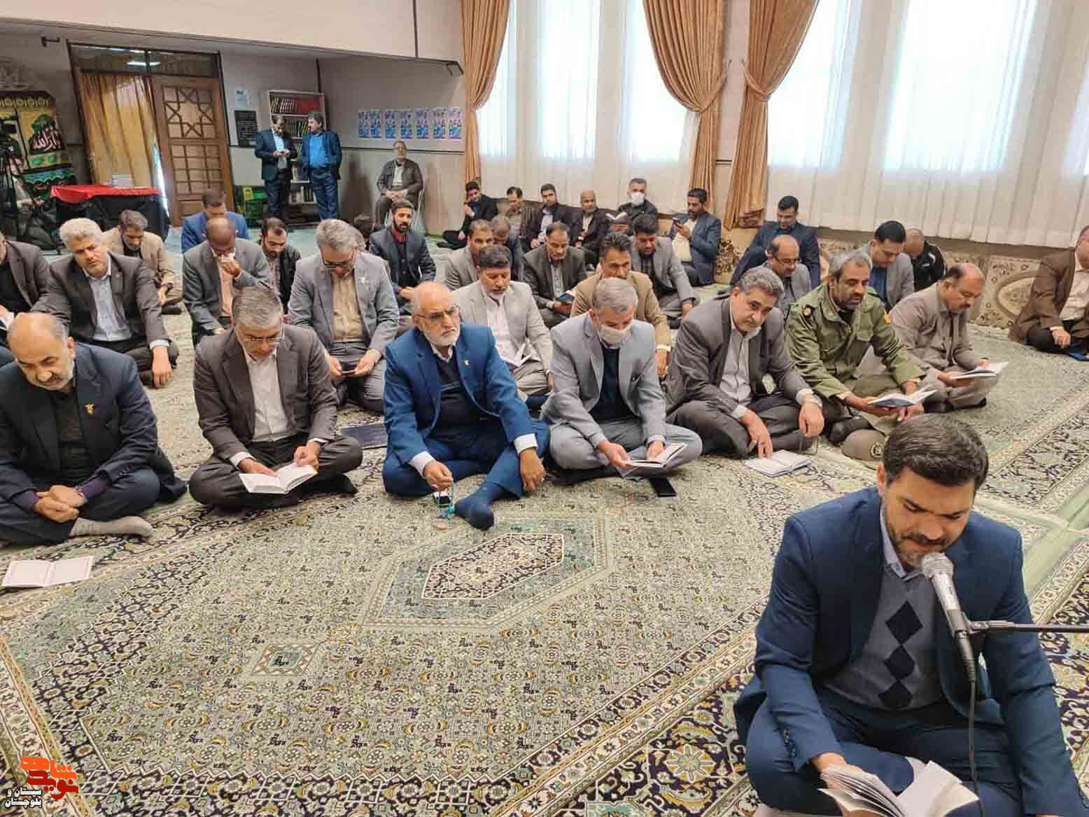 مراسم اربعین شهدای حادثه تروریستی کرمان در حسینیه شهدای زاهدان برگزار شد
