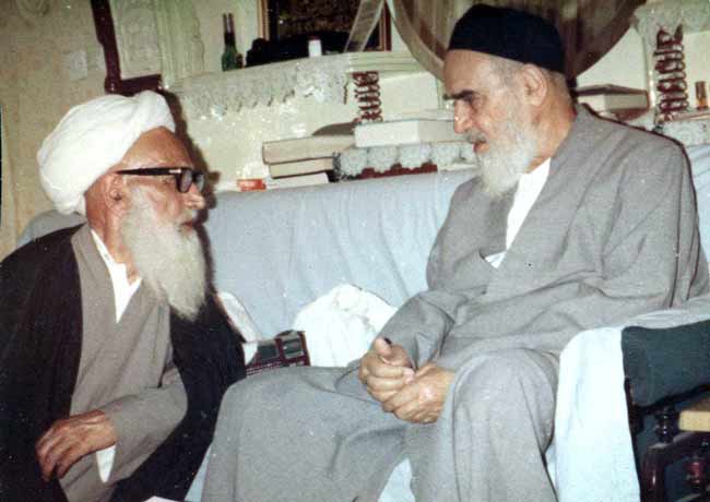 Ayatollah Ashrafi Isfahani in narration of martyr Mohammad Boroujerdi Ayatollah Ashrafi Isfahani in narration of martyr Mohammad Boroujerdi