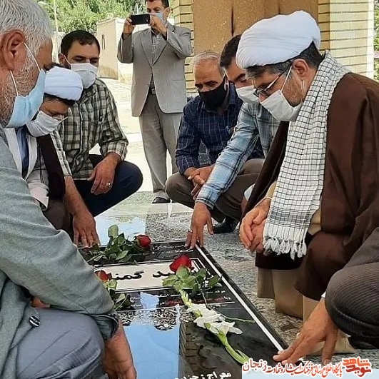 گزارش تصویری/ گلباران گلزار شهدای شهرستان خرمدره
