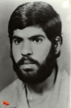 زندگی واقعی در سنگرهای جبهه بود