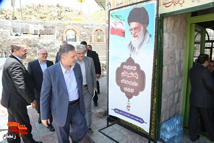 گزارش تصویری/ برگزاری مراسم دهه ولایت در جوار مزار شهدای گاوازنگ