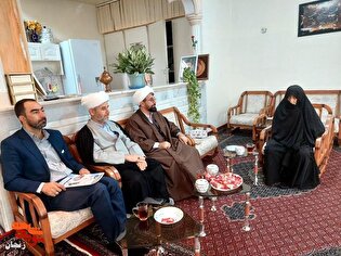 دیدار امام جمعه خرمدره و مسئولان اوقاف و بنیاد...